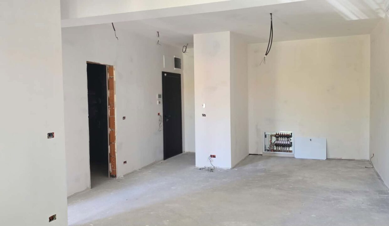 AP1544-Ap 2 cam de vanzare Eas Residence central Str Cuza Voda bloc-20