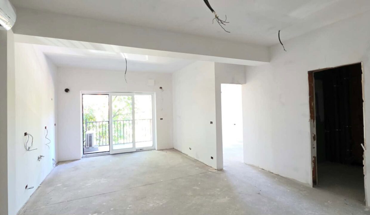 AP1544-Ap 2 cam de vanzare Eas Residence central Str Cuza Voda bloc-22