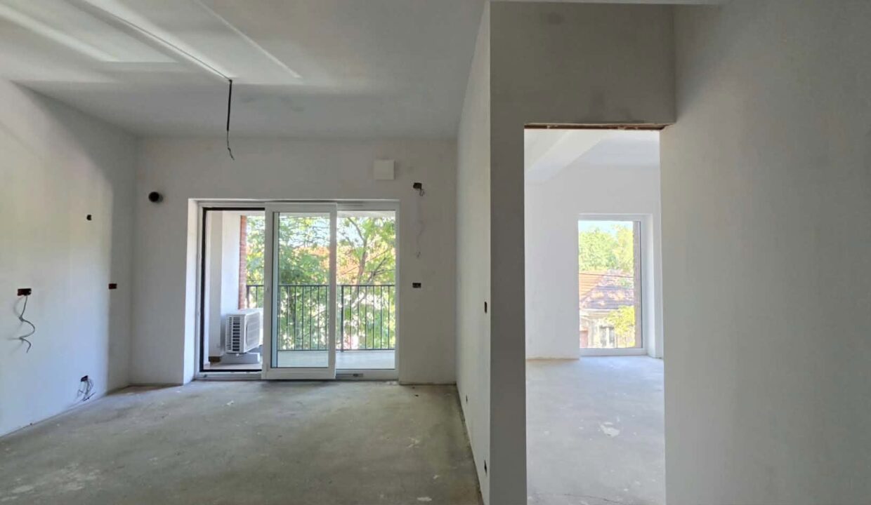 AP1544-Ap 2 cam de vanzare Eas Residence central Str Cuza Voda bloc-24