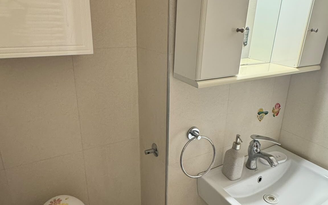 AP1548-Geta-Apartament 3 cam. de inchiriat – str. Sf. Apostol Andrei-31