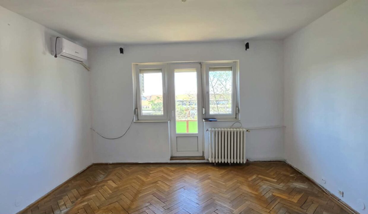 AP1549-Ap 2 cam de vanzare str Stefan cel mare nr 4-08