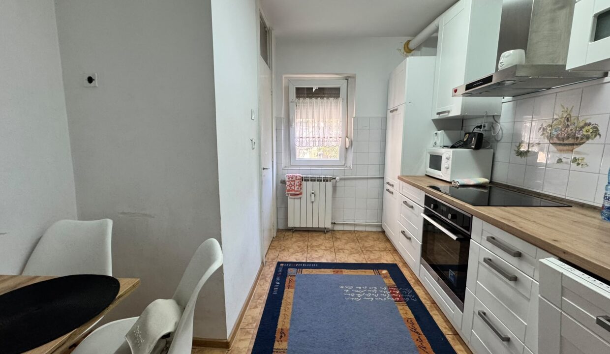 AP1550-Geta-Apartament 3 cam. de inchiriat – str. Vasile Conta 9
