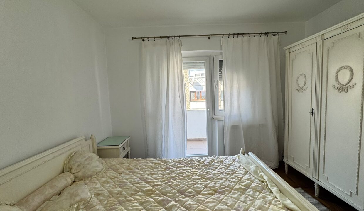 AP1550-Geta-Apartament 3 cam. de inchiriat – str. Vasile Conta24
