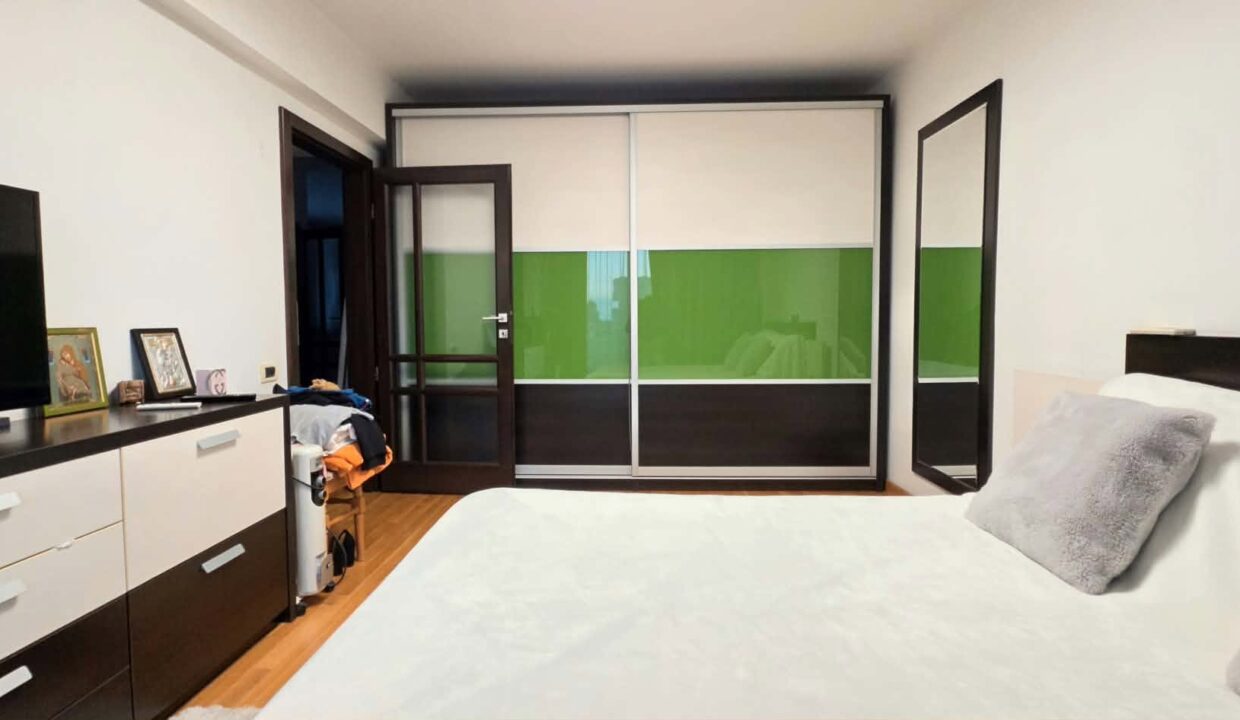 AP1554-Ap 3 cam tip C de vanzare blvd Nufarului-27