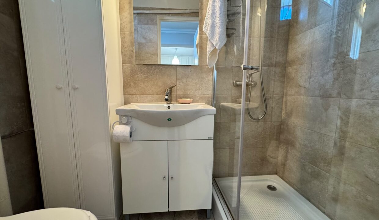 AP1557-Geta-Apartament 2 cam. de închiriat – str. Magheru 23