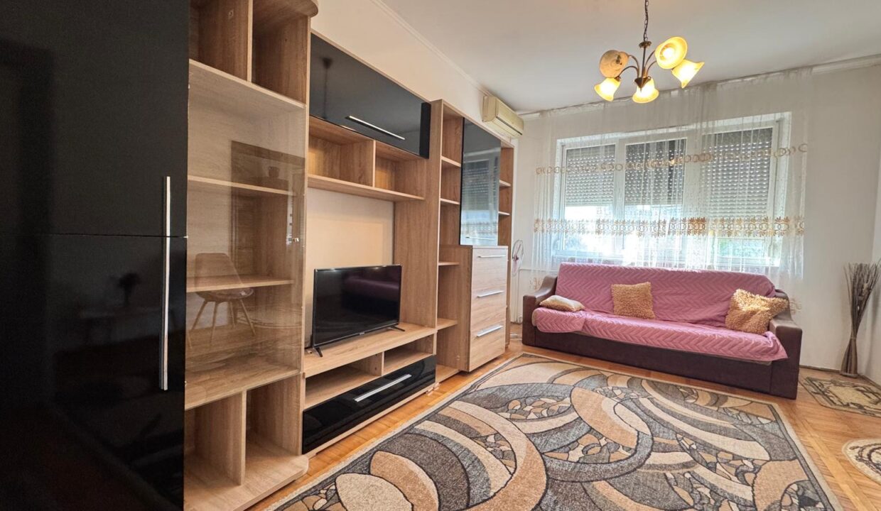 AP1560-Geta-Apartament 4 cam. de închiriat – str. Blv. Dacia 1