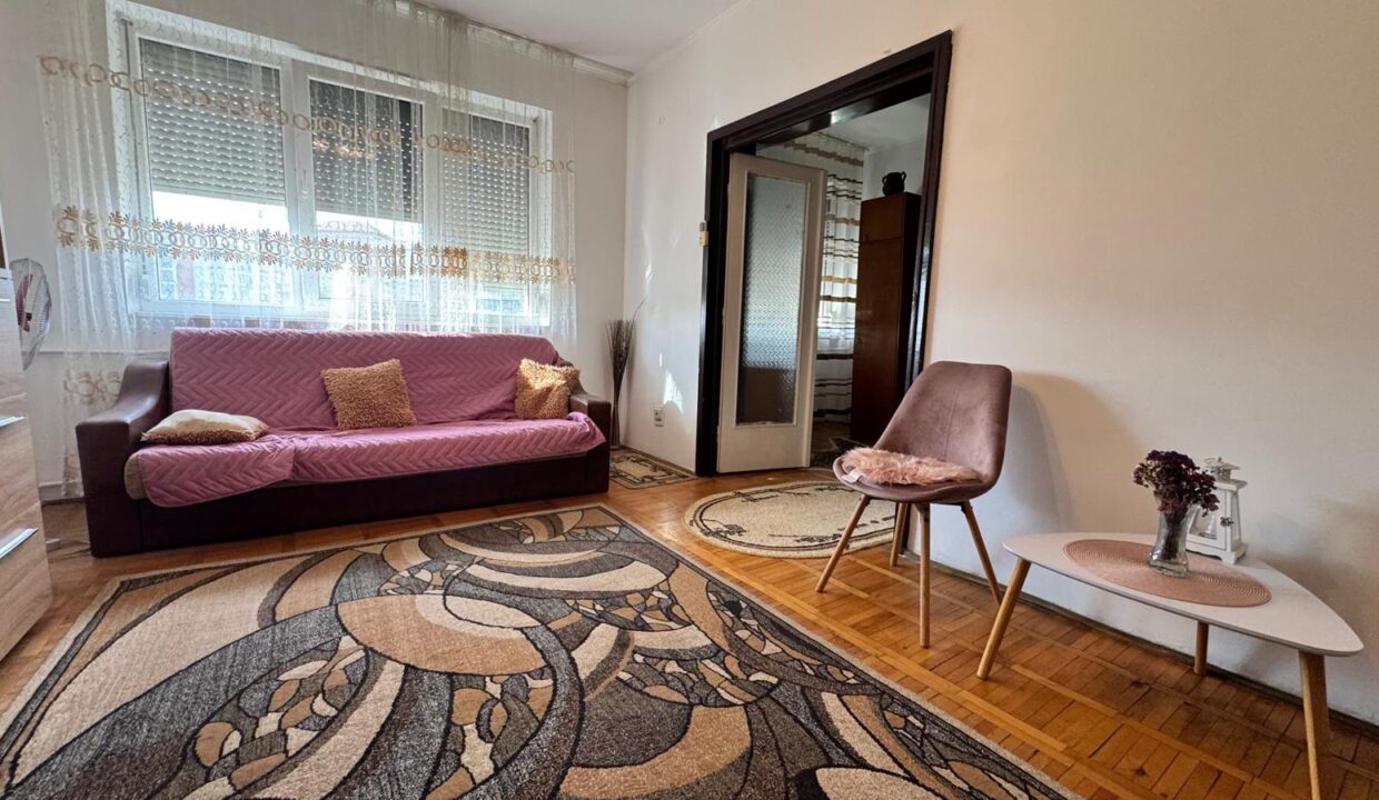 AP1560-Geta-Apartament 4 cam. de închiriat – str. Blv. Dacia 2