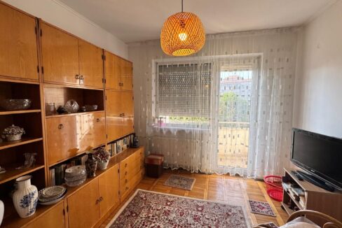 AP1560-Geta-Apartament 4 cam. de închiriat – str. Blv. Dacia 23