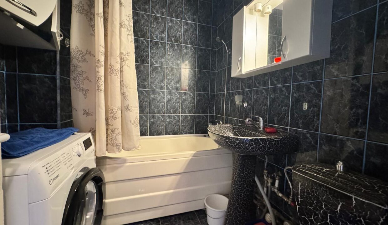AP1560-Geta-Apartament 4 cam. de închiriat – str. Blv. Dacia 26