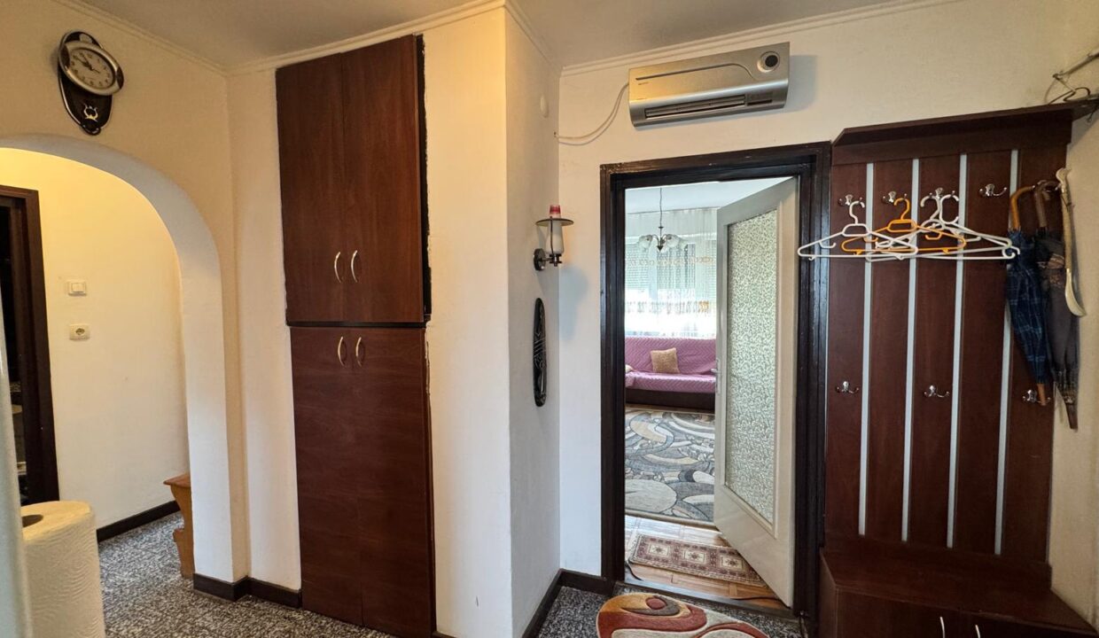 AP1560-Geta-Apartament 4 cam. de închiriat – str. Blv. Dacia 32