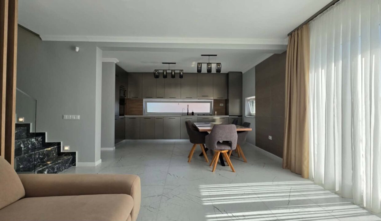 CV0535-Casa tip duplex de inchiriat, cart. Grigorescu-07