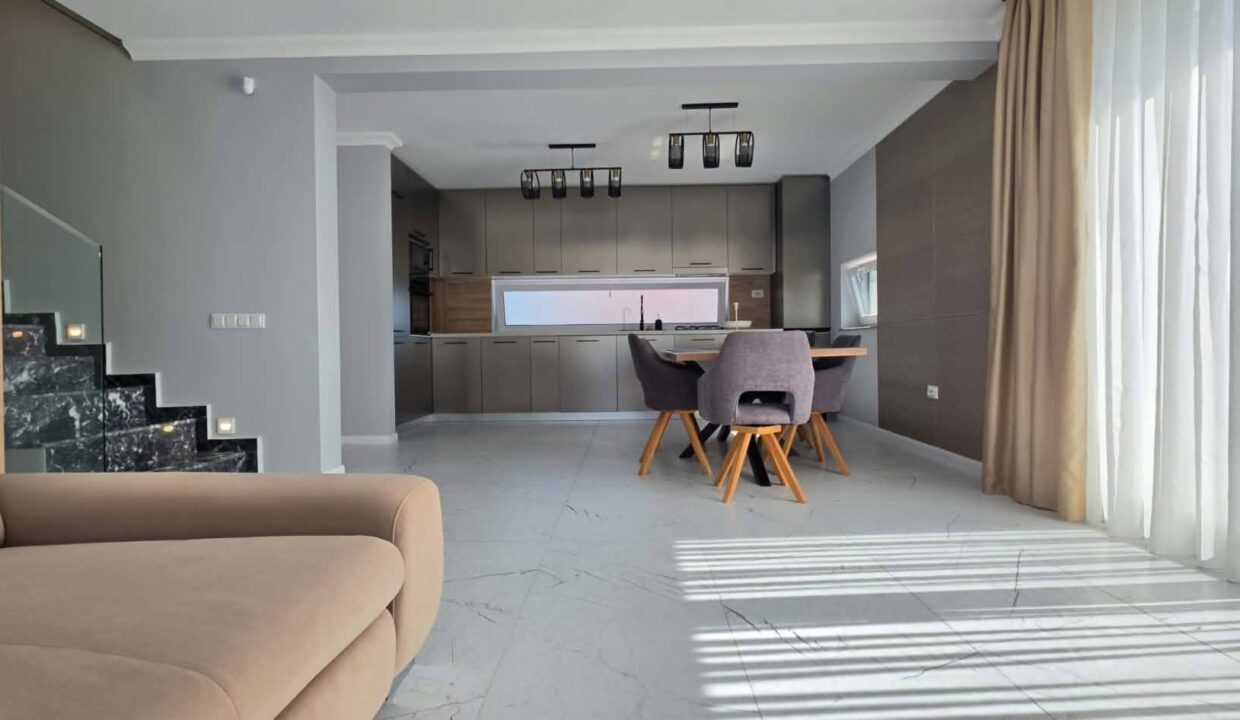 CV0535-Casa tip duplex de inchiriat, cart. Grigorescu-09
