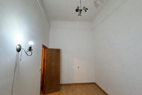 AP1562-Geta-Apartament 3 cam. de vanzare – str. M. Eminescu 11