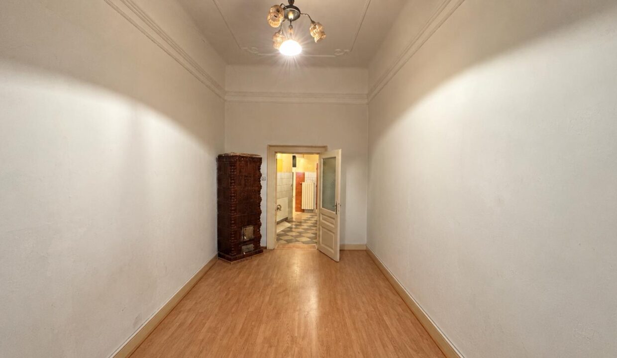 AP1562-Geta-Apartament 3 cam. de vanzare – str. M. Eminescu 22