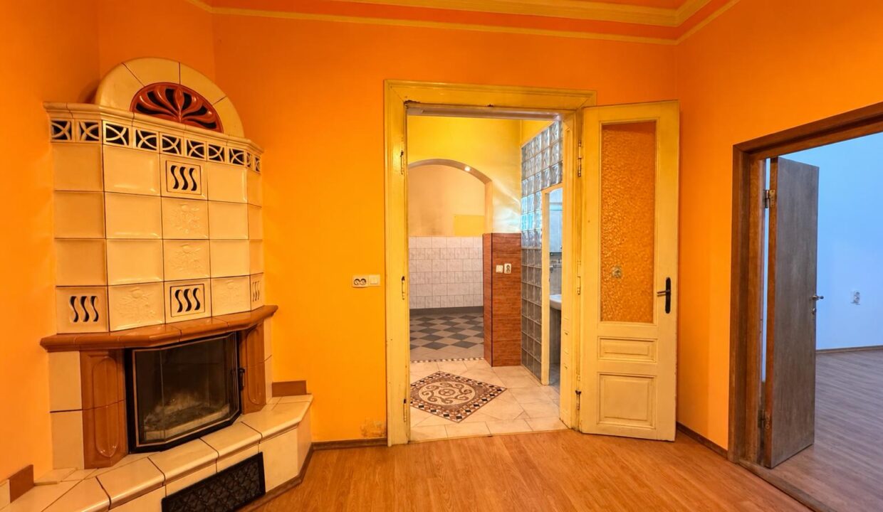 AP1562-Geta-Apartament 3 cam. de vanzare – str. M. Eminescu 6