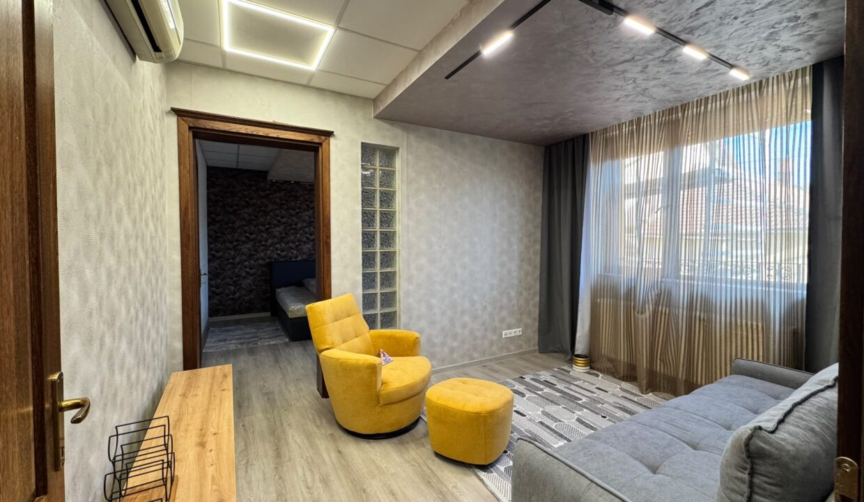 AP1563-Geta-Apartament 2 cam. de inchiriat – str. Colinelor 7