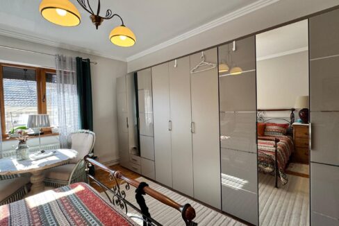 AP1565-Geta-Apartament 3 cam. de vanzare – str. Olteniei 22