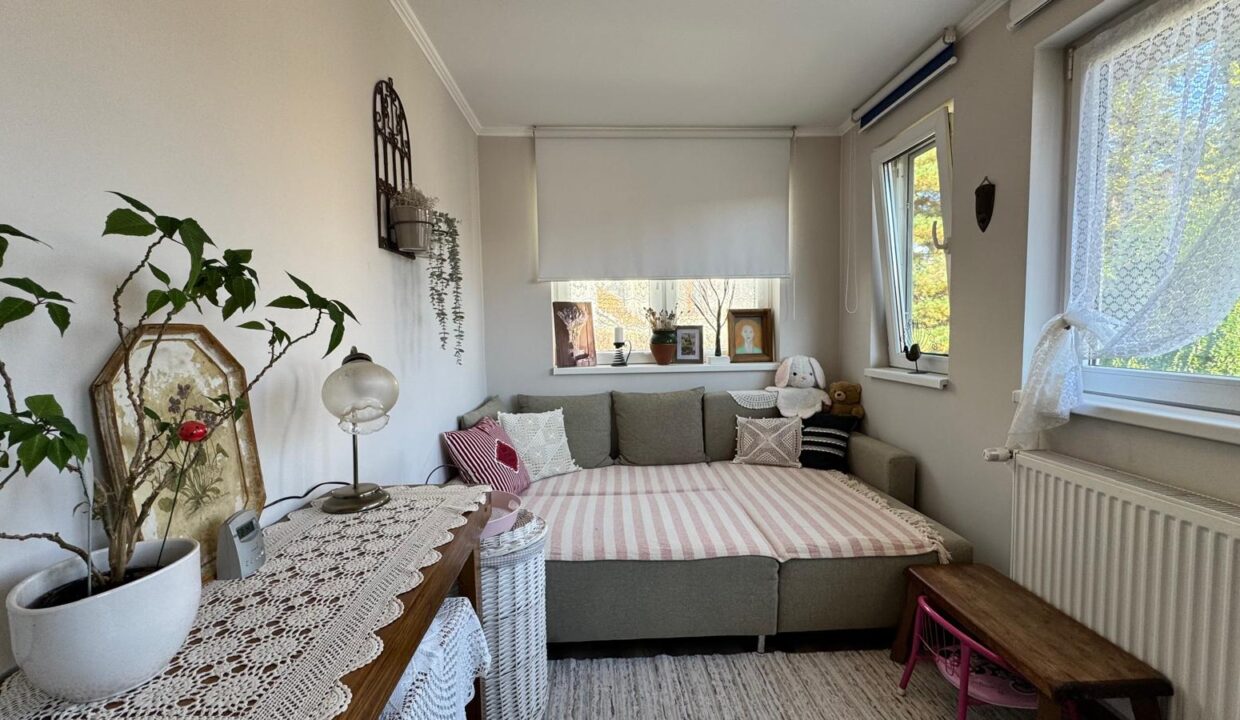 AP1565-Geta-Apartament 3 cam. de vanzare – str. Olteniei 30