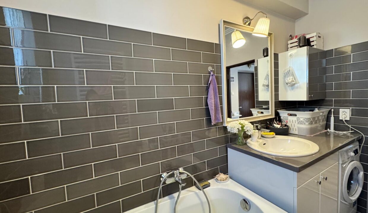 AP1565-Geta-Apartament 3 cam. de vanzare – str. Olteniei 40